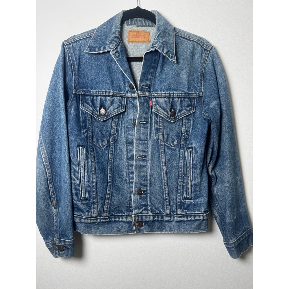 Levi Vintage 80s Trucker Denim Jacket Mens 34 fits womens S  Retro USA Americana